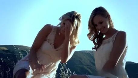 Nature's Call for Lesbian Love, Starring J & S