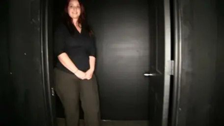 Gloryhole Secrets: Sucking Deep & Hard